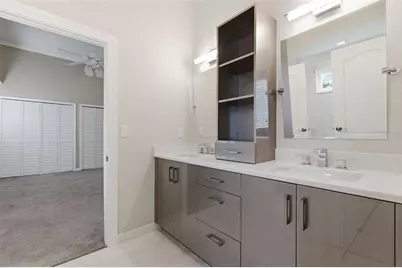1511 N Lake Shore Drive, Sarasota, FL 34231 - Photo 35