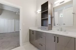1511 N Lake Shore Dr, Sarasota, FL 34231 - Photo 35