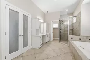 1511 N Lake Shore Dr, Sarasota, FL 34231 - Photo 21
