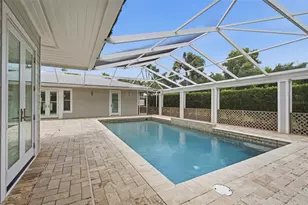 1511 N Lake Shore Dr, Sarasota, FL 34231 - Photo 25