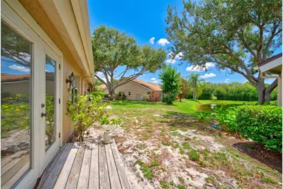 5626 Monte Rosso Road, Sarasota, FL 34243 - Photo 19