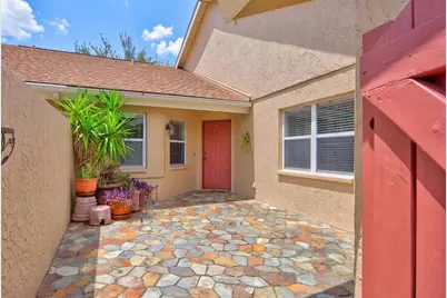 5626 Monte Rosso Road, Sarasota, FL 34243 - Photo 5