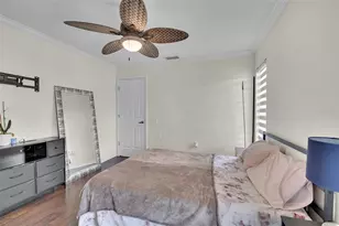 6817 Corral Cir, Sarasota, FL 34243 - Photo 27