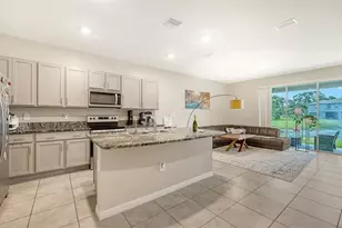 8777 Milestone Dr, Sarasota, FL 34238 - Photo 7