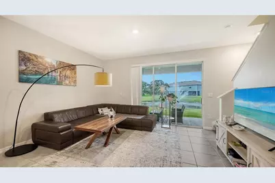 8777 Milestone Drive, Sarasota, FL 34238 - Photo 9