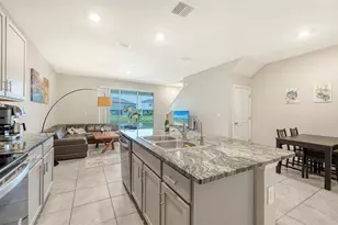 8777 Milestone Dr, Sarasota, FL 34238 - Photo 15