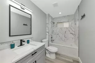 1458 E Hallmark Blvd, North Port, FL 34288 - Photo 29