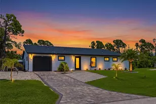 1458 E Hallmark Blvd, North Port, FL 34288 - Photo 3
