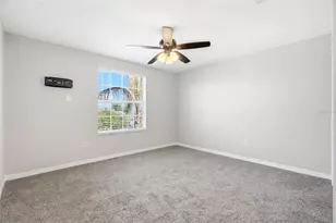 909 Meadow Glade Dr, Ruskin, FL 33570 - Photo 45