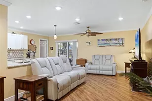 918 Ell Way, Sarasota, FL 34243 - Photo 5