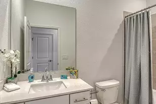 10896 Pinot Dr, Venice, FL 34293 - Photo 19