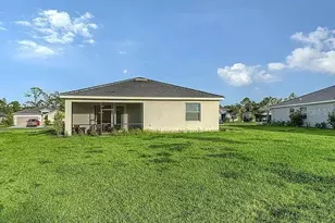 10896 Pinot Dr, Venice, FL 34293 - Photo 27