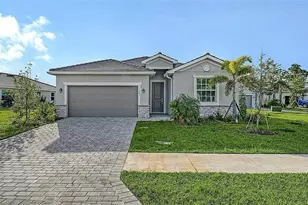 10896 Pinot Dr, Venice, FL 34293 - Photo 1