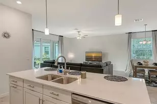 10896 Pinot Dr, Venice, FL 34293 - Photo 21