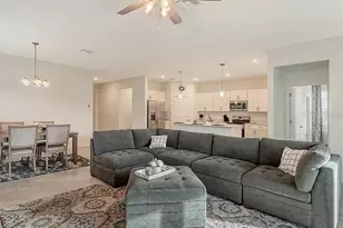 10896 Pinot Dr, Venice, FL 34293 - Photo 13
