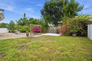 3328 Barstow St, Sarasota, FL 34235 - Photo 31