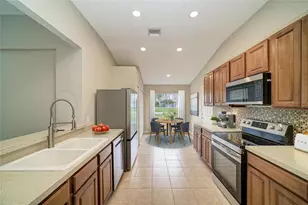 5806 100th Ave E, Parrish, FL 34219 - Photo 9