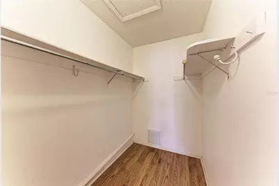3983 Maceachen Boulevard #434, Sarasota, FL 34233 - Photo 15