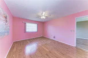 3983 Maceachen Blvd, Sarasota, FL 34233 - Photo 13