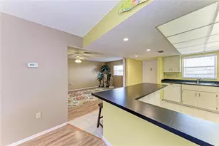 3983 Maceachen Blvd, Sarasota, FL 34233 - Photo 17