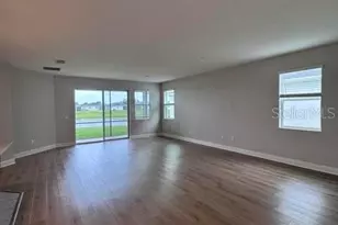 3550 74th Ave Cir E, Sarasota, FL 34243 - Photo 3
