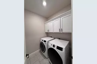 3550 74th Avenue Circle E, Sarasota, FL 34243 - Photo 17