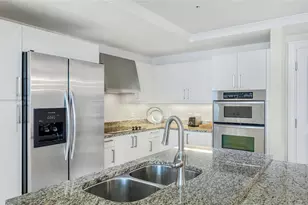 1350 Main St, Sarasota, FL 34236 - Photo 11
