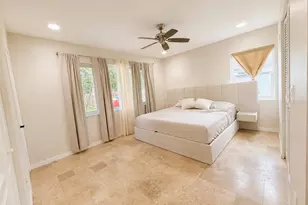 4820 Sunday Ct, Sarasota, FL 34235 - Photo 11