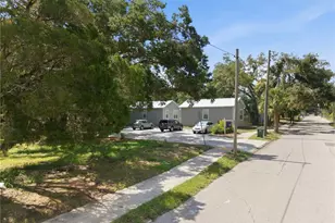 559 18th St E, Bradenton, FL 34208 - Photo 31