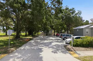 559 18th St E, Bradenton, FL 34208 - Photo 25