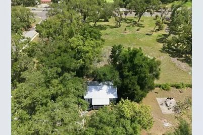 559 18th Street E, Bradenton, FL 34208 - Photo 39