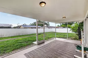4063 Palau Dr, Sarasota, FL 34241 - Photo 25