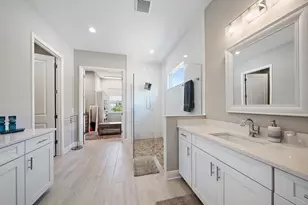 11169 Hogan Cir, Englewood, FL 34223 - Photo 23