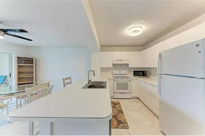 3980 Ironwood Circle #301, Bradenton, FL 34209 - Photo 13