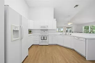 3007 Live Oak Ln, Palmetto, FL 34221 - Photo 15