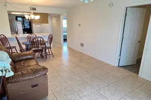 12274 SW Egret Cir, Lake Suzy, FL 34269 - Photo 11