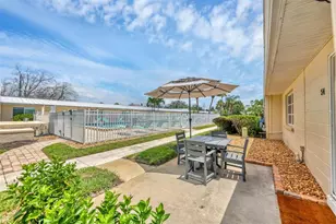 5830 Midnight Pass Rd, Sarasota, FL 34242 - Photo 29