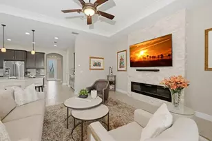 16525 Hillside Cir, Lakewood Ranch, FL 34202 - Photo 11