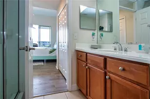3273 Mangrove Point Dr, Ruskin, FL 33570 - Photo 35