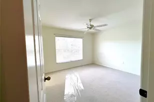 8370 Wingate Dr, Sarasota, FL 34238 - Photo 25
