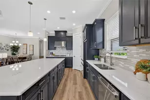 10132 Silent Night Ln, Sarasota, FL 34241 - Photo 15