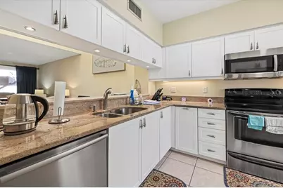 2012 Harbourside Drive #2102, Longboat Key, FL 34228 - Photo 5