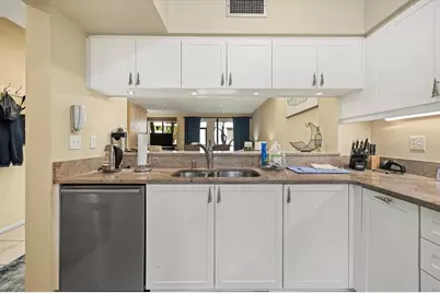2012 Harbourside Drive #2102, Longboat Key, FL 34228 - Photo 7