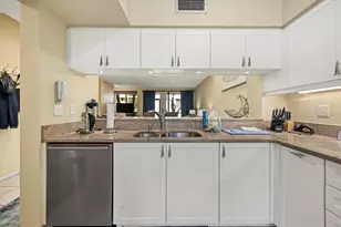 2012 Harbourside Dr, Longboat Key, FL 34228 - Photo 7