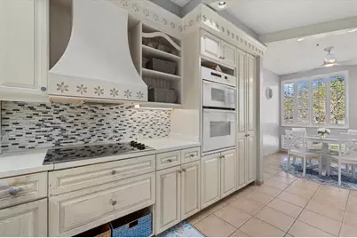 1928 Harbourside Drive #1402, Longboat Key, FL 34228 - Photo 5