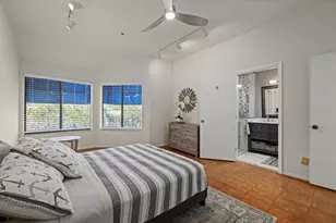 1928 Harbourside Dr, Longboat Key, FL 34228 - Photo 17