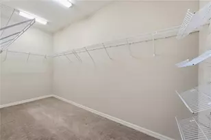 1346 Grantham Dr, Sarasota, FL 34234 - Photo 19