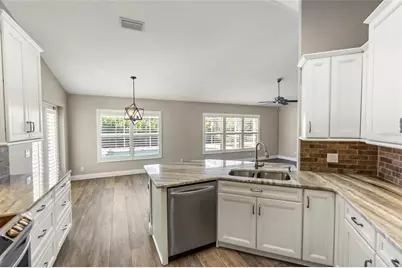 502 Saint Andrews Drive, Sarasota, FL 34243 - Photo 11