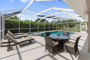 502 St Andrews Dr, Sarasota, FL 34243 - Photo 7
