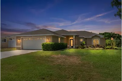 502 Saint Andrews Drive, Sarasota, FL 34243 - Photo 1